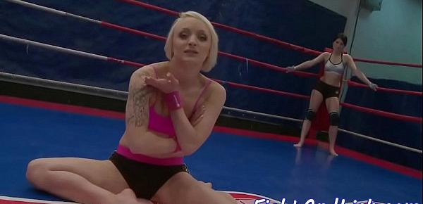  Wrestling lesbian pussylicked in boxing ring